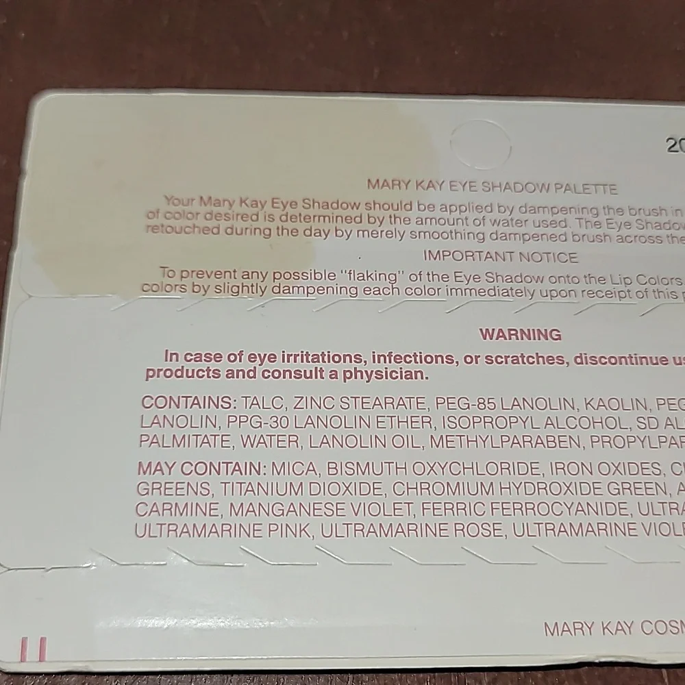 Mary Kay Eye Shadow Palette Great Fashion Greens 0475 .36 oz. NIP Retired Stock - Picture 5 of 6